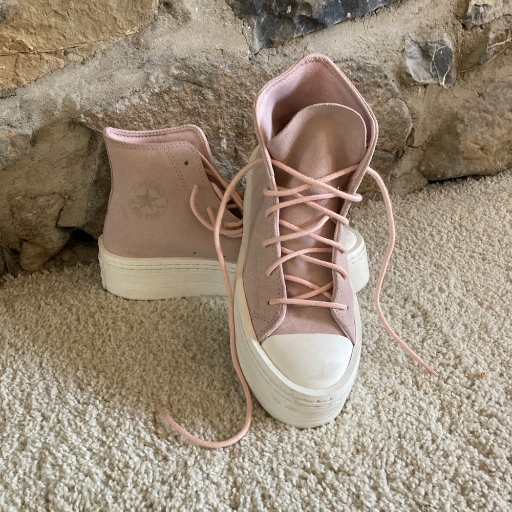 Converse Women's Pink Leather High-Top Sneakers